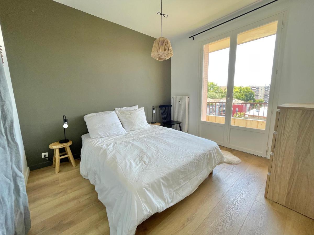Apartament Happy Sejour Sainte Foy Lyon Zewnętrze zdjęcie