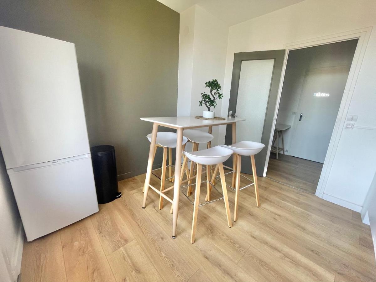 Apartament Happy Sejour Sainte Foy Lyon Zewnętrze zdjęcie